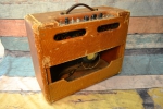 1955 Fender Deluxe Combo Tweed_1.jpg